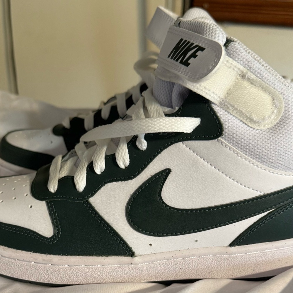 Nike Green and White High-Top Sneakers